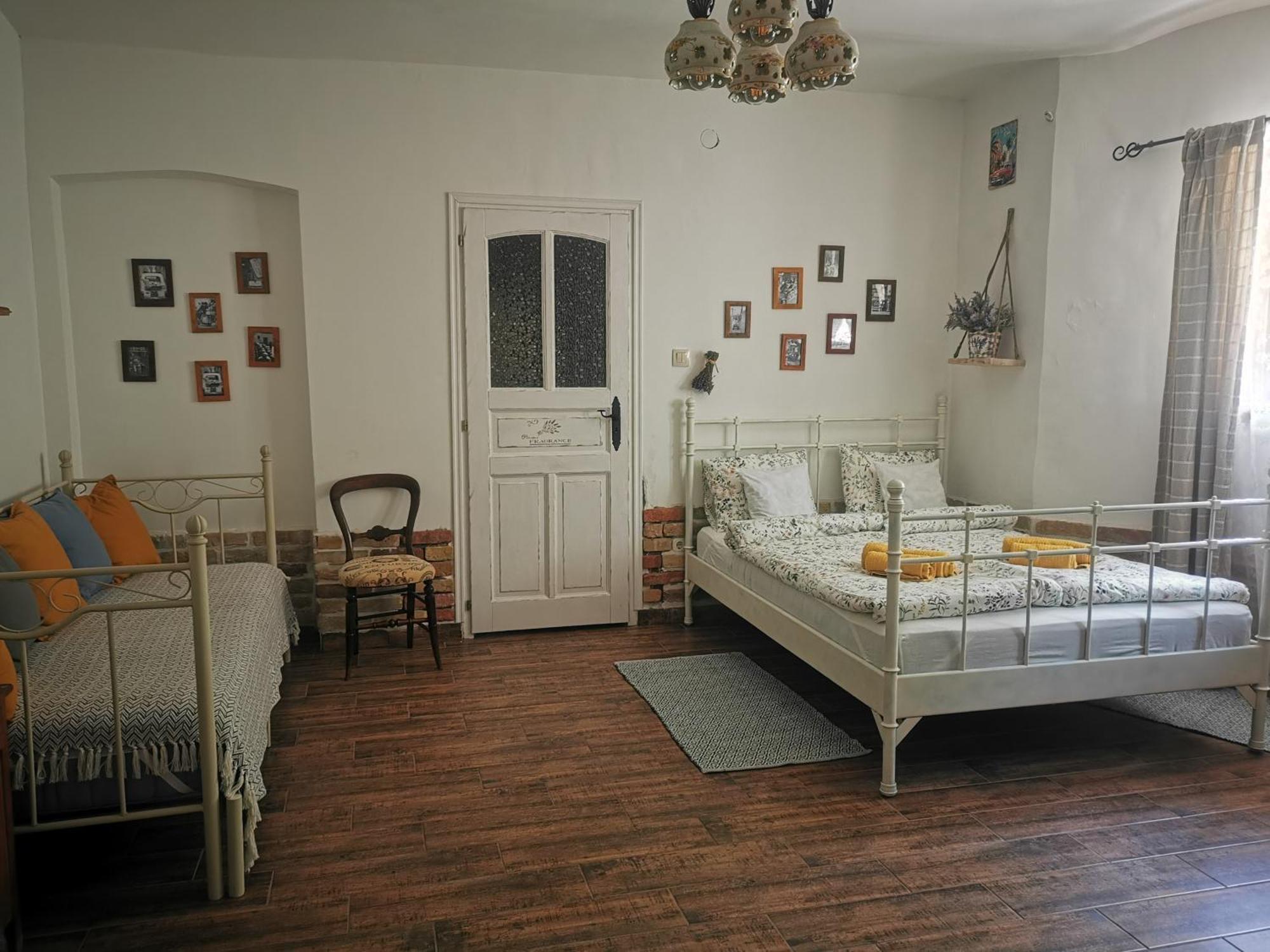 Kuria Apartman Budapest With Free Parking 外观 照片
